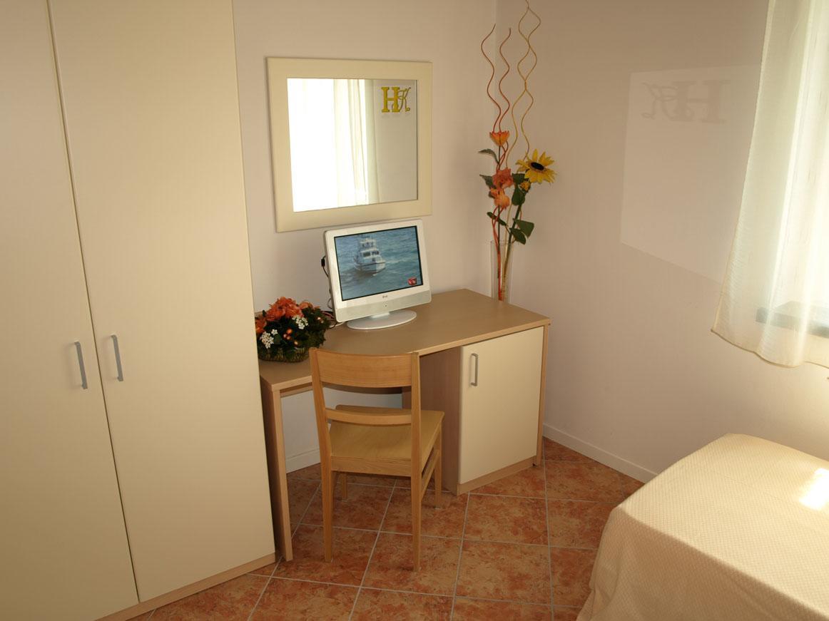 Hotel Karol Monza Zewnętrze zdjęcie