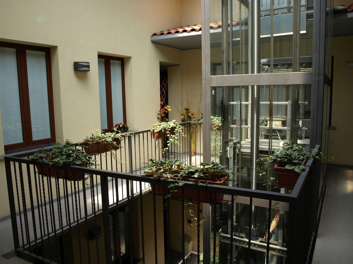Hotel Karol Monza Zewnętrze zdjęcie
